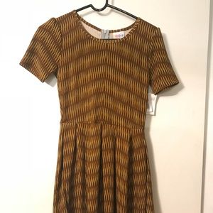 NWT LuLaRoe Amelia Dress